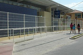 Fachada da Unidade de Saúde de Maria Ortiz