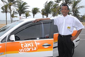 Novo Táxi e Uniforme