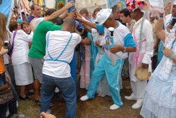 Fincada de Mastro no dia da identidade cultural Capixaba