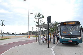 Ônibus da Linha 211 - Jardim Camburi