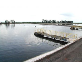 Estação de Tratamento de Esgoto em jardim Camburi