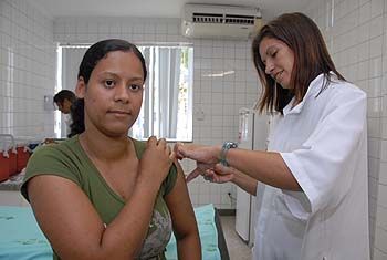 Vacinação contra a febre amarela