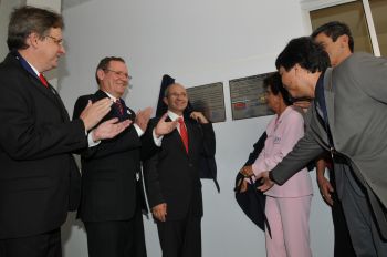 Prefeito João Coser na inauguração da ampliação do Hospital Santa Rita de Cássia