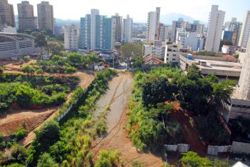 Vista panorâmica da área onde será construído parque em parceria com a Petrobras