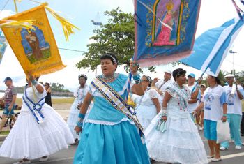 Banda de Congo Amores da Lua _ Caminhada de Combate à Intolerância Religiosa