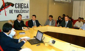 reunião do Fórum de Desarmamento, realizada na Secretaria de Estado de Segurança Pública (Sesp