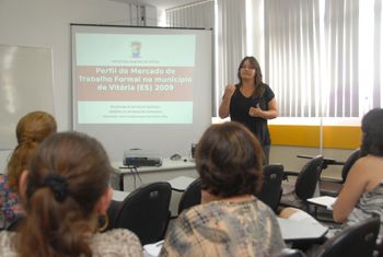 Apresentação do Perfil do Mercado de Trabalho Formal no Município de Vitória