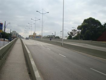 Ponte Ayrton Senna tem reforma concluída