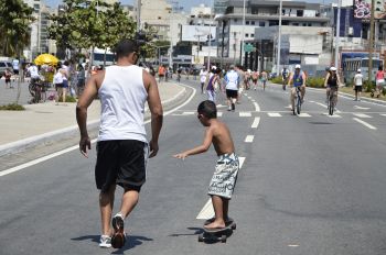 Rua de Lazer na Praia de Camburi