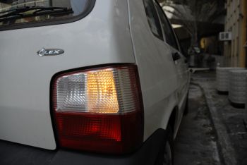 Carro usando seta