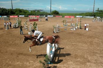 Campeonato de Hipismo em Camburi