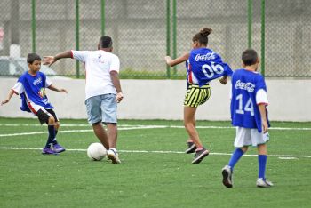 Aulas de esportes no Tancredão