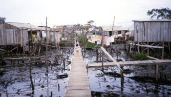São Pedro, Sob os olhares da Ilha