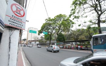 Placa de sinalizaação na Av. Cleto Nunes