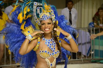 Carnaval 2013 - Escola Pega no Samba