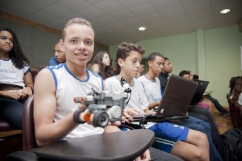 Expansão do Programa de Iniciação Científica Jovem