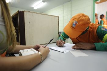 Votação do Melhor Gari e Gari mais Alegre