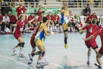 Handebol: Alexandra Nascimento é eleita a melhor jogadora do mundo