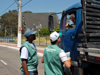 Fiscais da Secretaria Municipal do Meio Ambiente