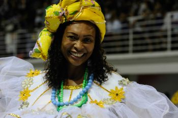 Carnaval 2014 - Escola de Samba Chegou o que Faltava