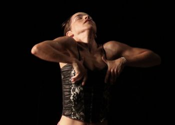 Bossa, poesia e paixão Cia de dança Mitzi Marzzuti
