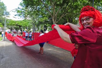 Atividades com crianças da rede municipal de educação no Parque Moscoso