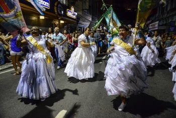 Cortejo com banda de congo segue para Fafi no Viradão Cultural