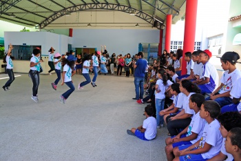Entrega da Casa do Ler e do Saber EMEF RITA DE CÁSSIA OLIVEIRA