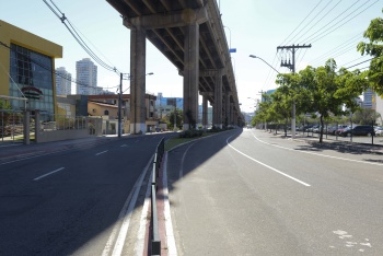 Rua Marilia de Rezende Scarton Coutinho e Rua Vitor Civita