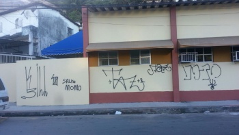 Pichação Unidade de Saúde Santo Antônio