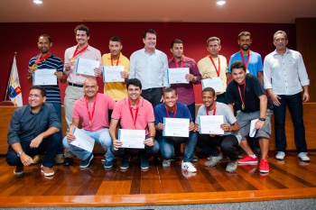 Homenagem aos campeões brasileiros de futebol de areia
