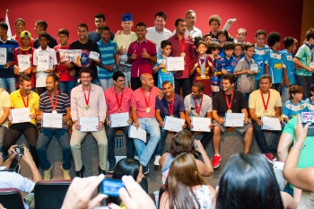 Homenagem aos campeões brasileiros de futebol de areia