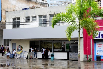 Garapa da cidade sem placa