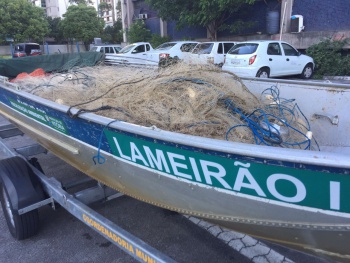 Apreensão de rede de pesca