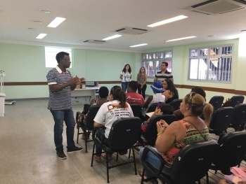 Famílias do Serviço de Inclusão Produtiva participam de formação do MEI