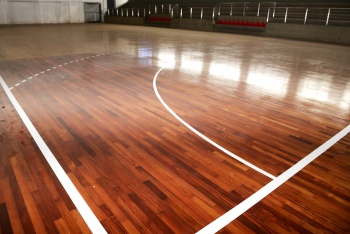 Piso reformado do Ginásio do DED