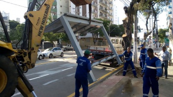 Ponto de ônibus