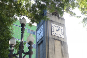 Relógio da Praça Oito