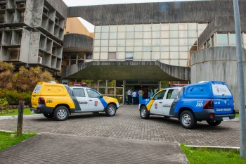 Entrega dos botons e 07 viaturas a guarda civil