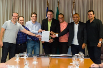 Assinatura de Convênio Eficiência do Palácio Municipal de Vitória