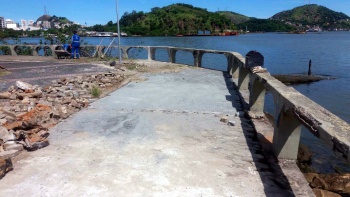 calçadão, beira mar