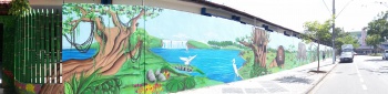 Fachada em grafite na Emef Elzira Vivácqua