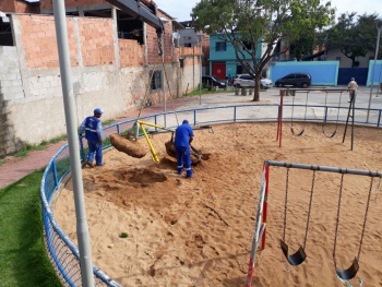 Retirada das gangorras do playground_Grande Vitória