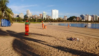 Limpeza_Praias