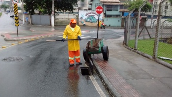 Limpeza de bueiros em Jardim Camburi