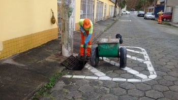 Limpeza de bueiros em Jardim Camburi