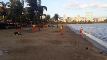 praia lixo curva da jurema