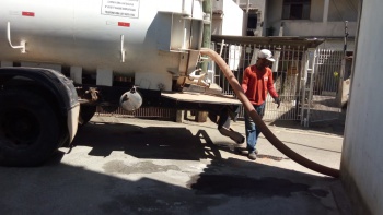 Reparo em rede de drenagem em Inhanguetá