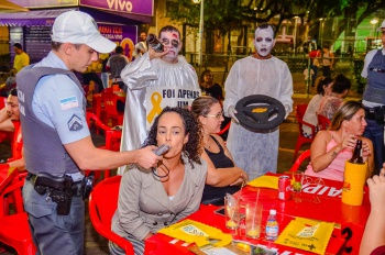 Ação Maio Amarelo na Rua Sete de Setembro no Centro de Vitória