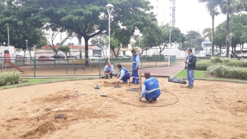 Preparação de base para implantação de academia acessível na praça do bairro ao lado da Unimed no Bento Ferreira